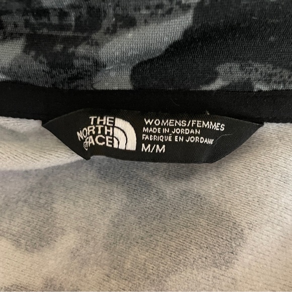 North face ladies zip up jacket size medium - Picture 8 of 8